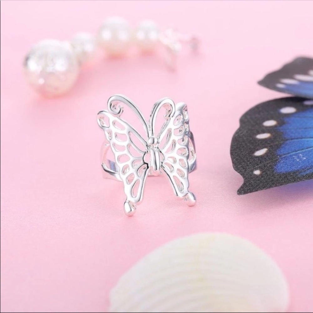 Butterfly 🦋 woman’s ring